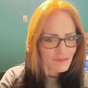 Meet your Posher, Joni